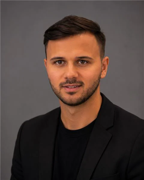 Max Kuersteiner, Senior Consultant
